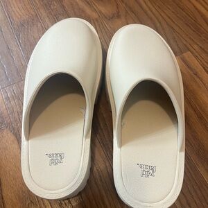 Wild Fable Off-White Slip-On Mules